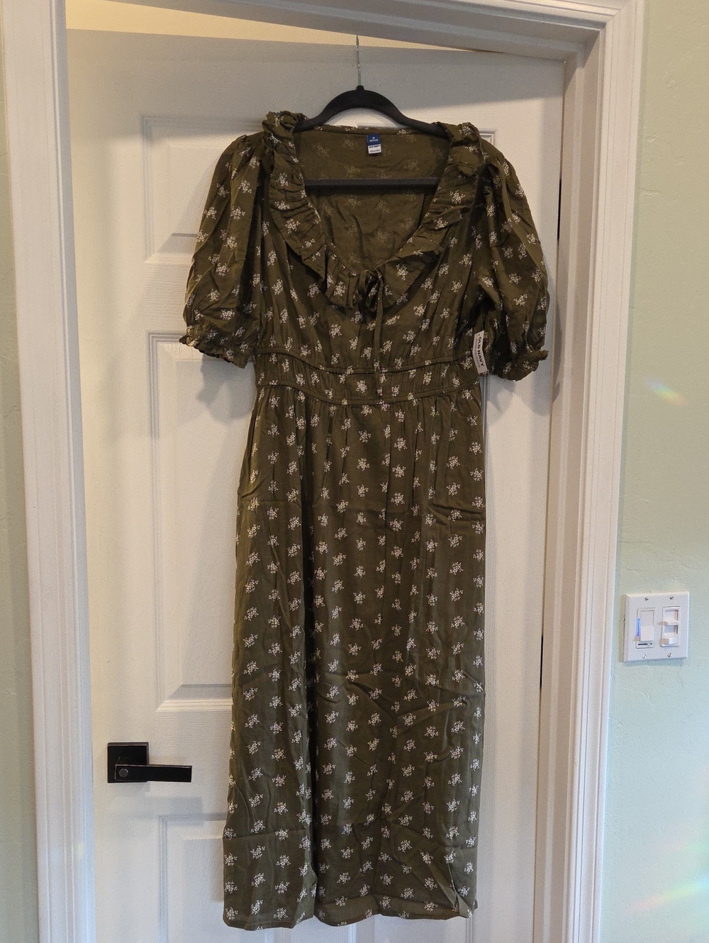 Old Navy Olive Floral Ruffle Midi Dress with Puff Sleeves